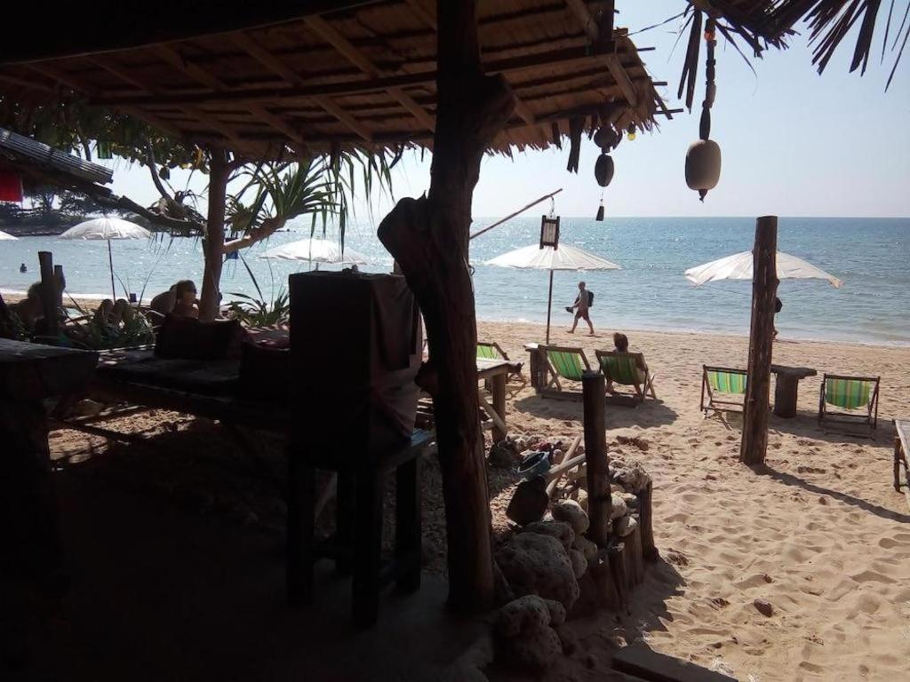 Relax Beach House Otel Ko Lanta Dış mekan fotoğraf