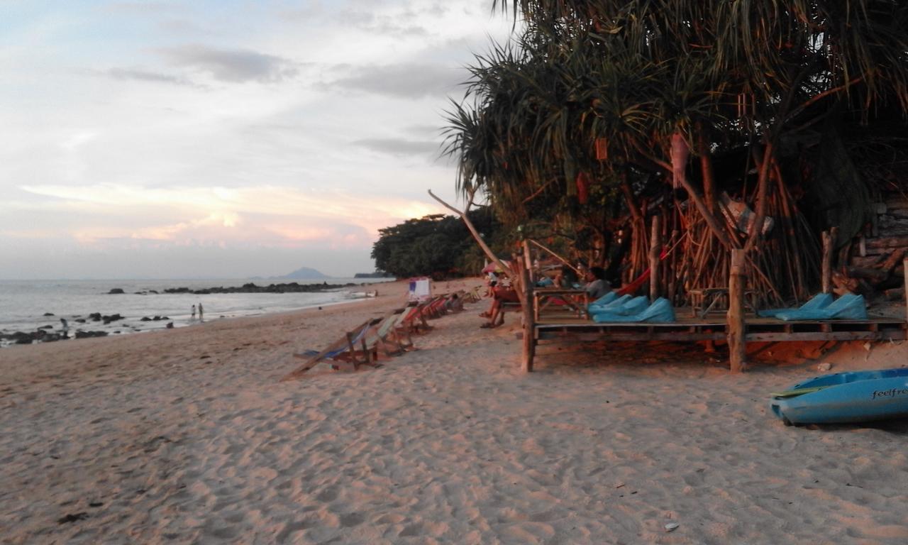 Relax Beach House Otel Ko Lanta Dış mekan fotoğraf